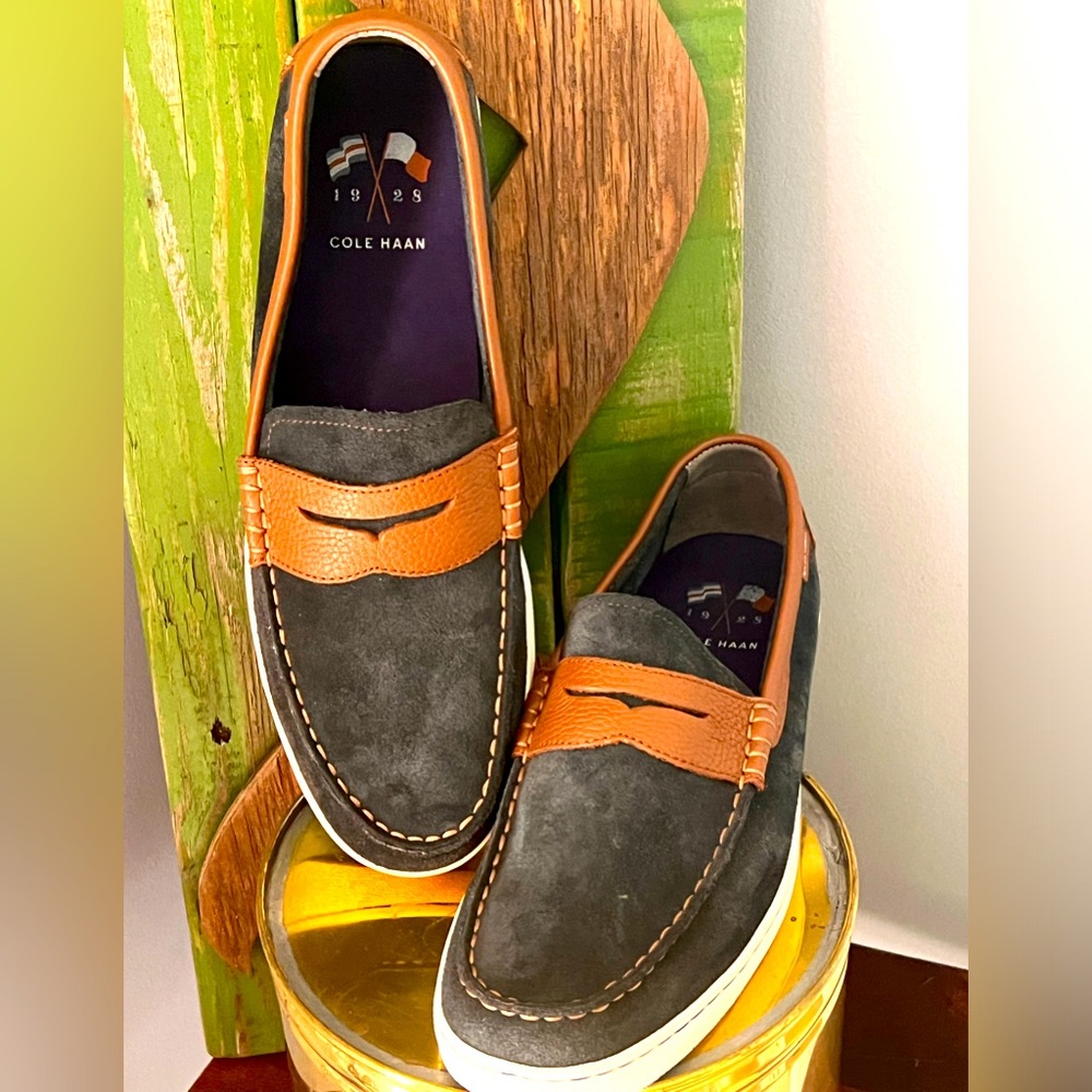 **SOLD****Cole Hann Penny Loafers size 11